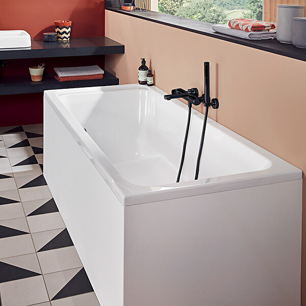 VILLEROY ET BOCH - Baignoire droite 170 X 80  Architectura acrylique avec pieds - large