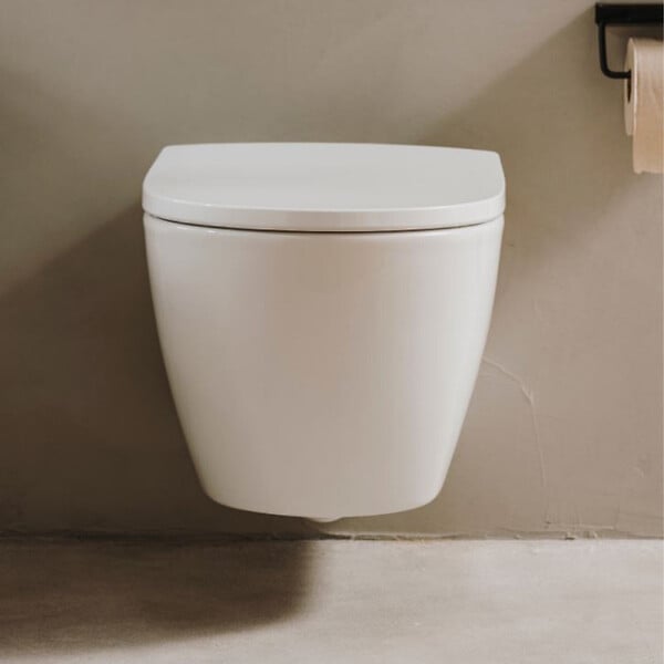 GEBERIT - Pack WC Bati Geberit Duofix UP320 + cuvette Roca sans bride + abattant Soft Close + Plaque de commande Blanche (GebOna-C) - large