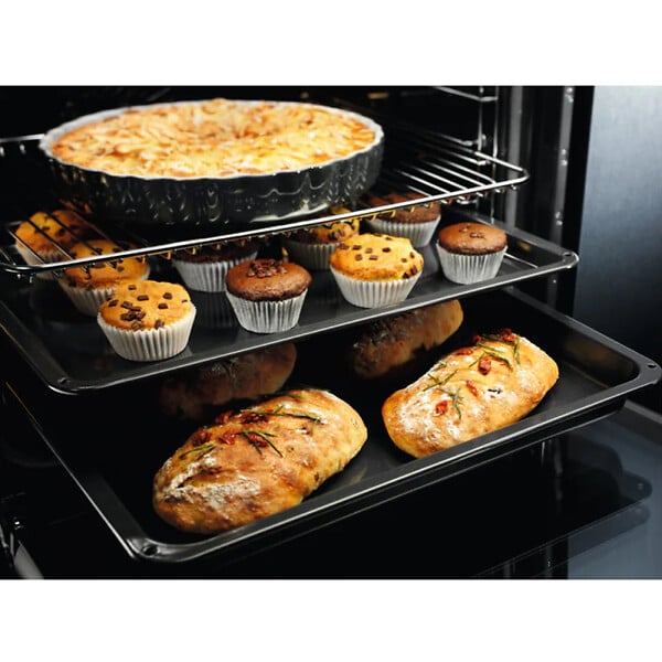 ELECTROLUX - Electrolux Four encastrable Surroundcook 600, cuisson à plusieurs niveaux, AquaClean (KOFGH70TX) - large