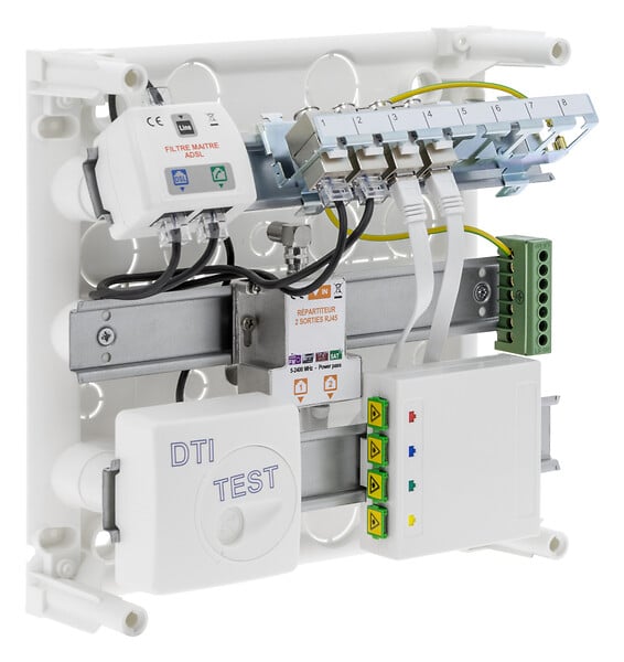 BATILEC - Coffret de communication GRADE 2 TV 4RJ45-BATILEC - large