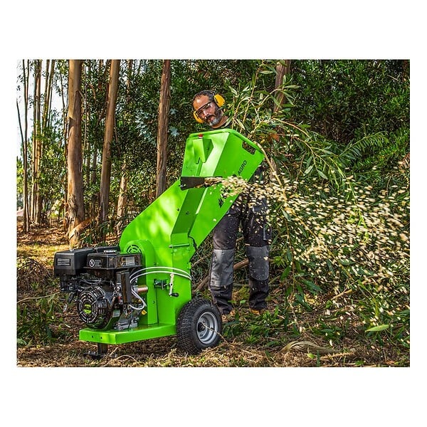 VITO - Broyeur de végétaux Thermique 15CV - 3 Lames de coupe - Branches Ø100mm Max Démarrage électrique Moteur 4T Poignées VITO - large