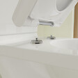 VILLEROY ET BOCH - WC à poser sans bride surélevé sortie horizontale O.novo avec abattant frein de chute + Nettoyant - vignette