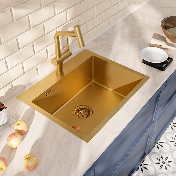 CERAMIA - Timeless 55x45x21 cm évier encastrable en inox 304 + mitigeur inox avec douchette extractible, or brossé (TMLKST-5545BG-M1) - large