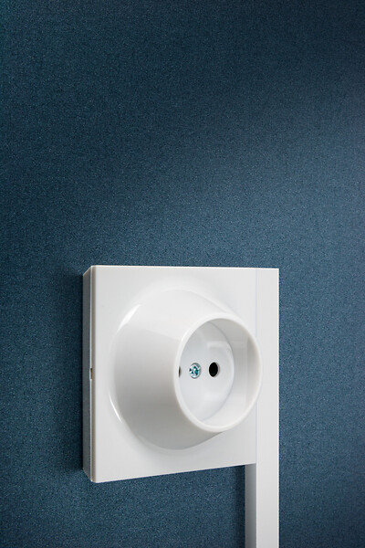 FONTINI - FONTINI Prise 16A blanche Neo Evo 2P saillie complète, design moderne et finition soignée - large