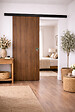 GD MENUISERIES - Porte Coulissante Décor Noyer Light Walnut H204 x L93 cm, Rail alu Bandeau noir, coquilles - vignette