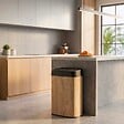 KITCHEN MOVE - Poubelle automatique inox MAJESTIC bois 58L - vignette