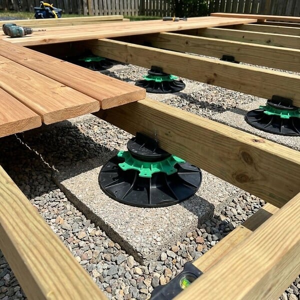 JOUPLAST - Plot terrasse bois réglable 40 à 60 mm - JOUPLAST - A l'unite - large