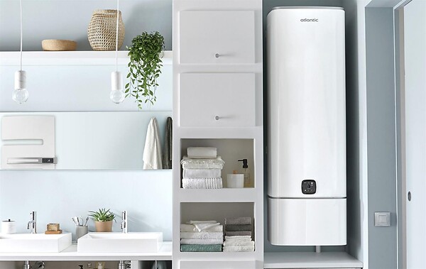 ATLANTIC - Chauffe-eau électrique connecté Linéo - 2400W - Carré vertical mural - 150L - 5 personnes - Blanc - large