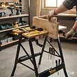 INTEC - Etabli pliable Multiposition Charge 150kg - Table de travail portable Etau Réglage 20 à 35 cm Bricolage Sciage Ateliers INTEC - vignette