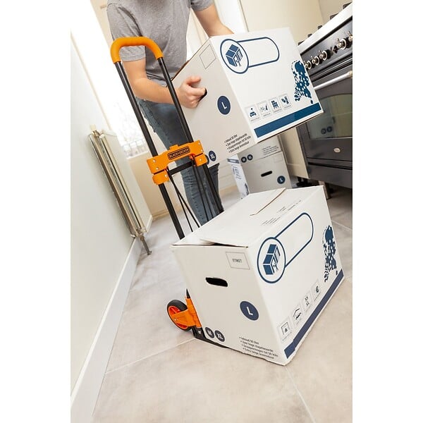 BLACK+DECKER - Chariot diable pliant Charge 65 kg BLACK & DECKER Compact et Léger Chariot à roues Manutention Déménagement Stockage - large