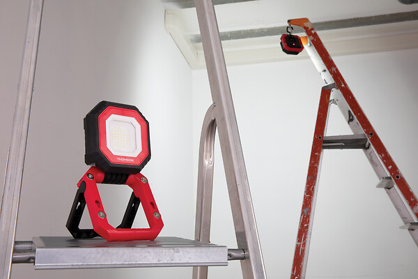ELEXITY - Projecteur de chantier à poser 22W 1600 lumens IP54 - large