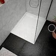 AURLANE - Receveur en acrylique Blanc Effet Pierre 80x100x4 cm + Grilles Linéaires Chrome et Blanche Mate - vignette