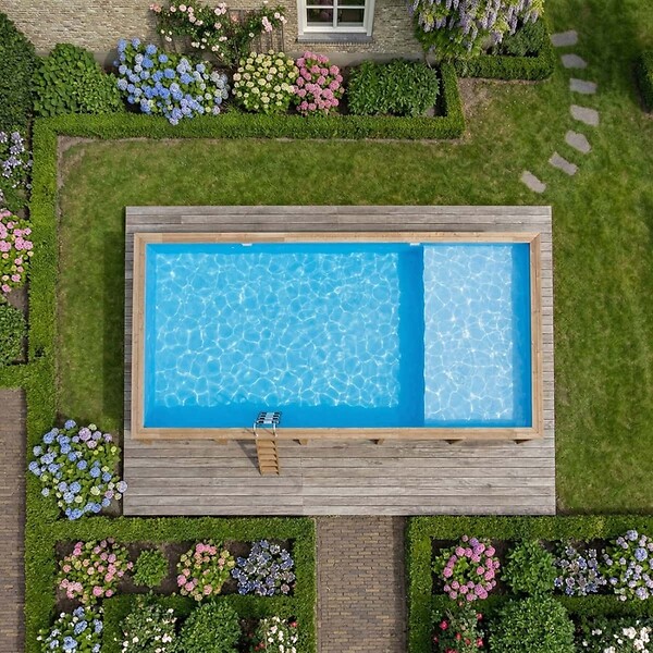 ALTANKA - Piscine hors sol en bois AQUA 10.2 x 5.2 - H.1.45 m avec plage, bleu pâle, fixations à sceller - BAS7310OSPI+PLA310 - large