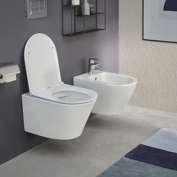 JACOB DELAFON - Pack WC suspendu sans bride Rodin+ avec abattant + bâti support + plaque blanche + tabouret bois - large