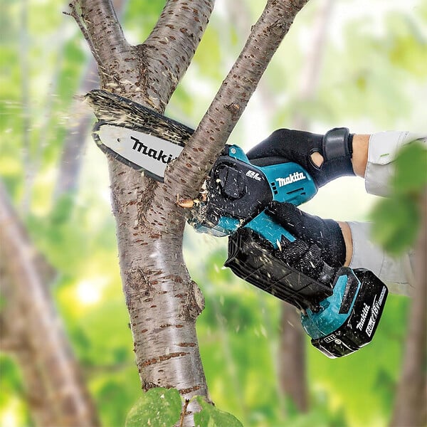 MAKITA - Tronçonneuse d'élagage 18V 15cm MAKITA DUC150Z (vendu sans batterie) - large