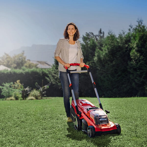EINHELL - Tondeuse à gazon sans fil RASARRO 36/38 Power X-Change EINHELL 3413180 avec 2 Batteries 4,0 Ah et Chargeur rapide - large