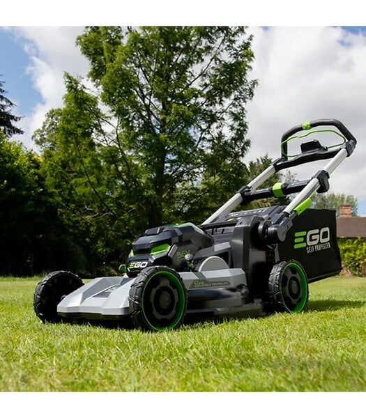 EGO POWER+ - Tondeuse autotractée EGO 55 cm, idéale pour 2000 m², sans batterie ni chargeur - LM2230E-SP - large