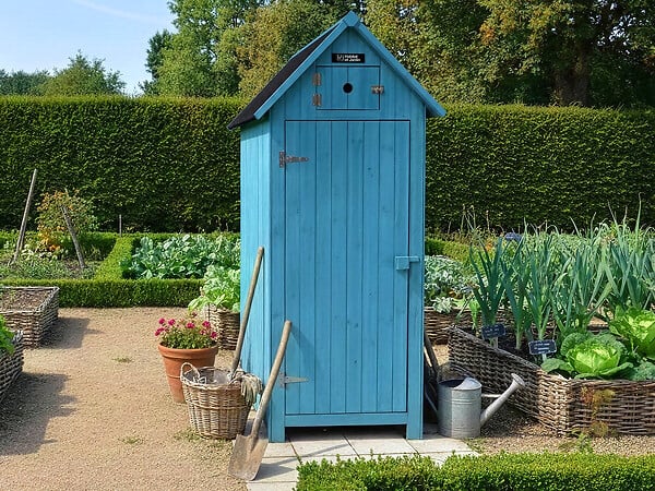 HABITAT ET JARDIN - Armoire de jardin "Cabanon" - 77 x 54.5 x 179 cm - Bleu ciel - large