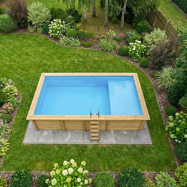 ALTANKA - Piscine hors sol en bois AQUA 7 x 3.75 - H.1.45 m avec plage, bleu pâle, fixations à visser - BAS7308OSPL+PLA308 - large
