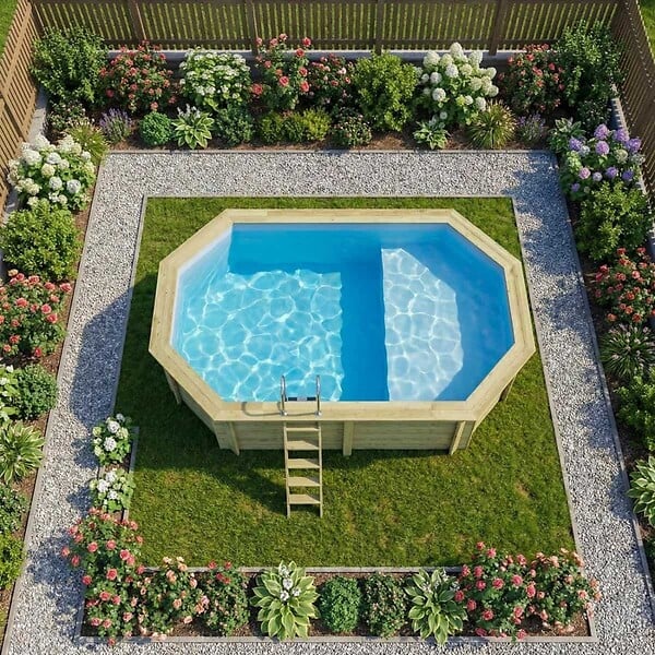 ALTANKA - Piscine hors sol en bois NEMO 5.79 x 3.49 - H.1.45 m avec plage, bleu pâle, fixations à visser - BAS7304OSPL+PLA304 - large
