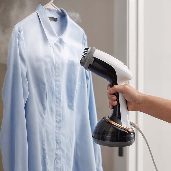 NEDIS - Défroisseur Vapeur Vêtements 1700W 25g/min Réservoir 0,37 L Chauffe 30 s Vapeur Verticale Nedis - large