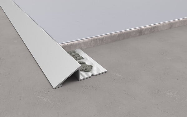 MAT INTER - Profilé de transition aluminium - Argent mat - H.8mmxL.2,50m - large