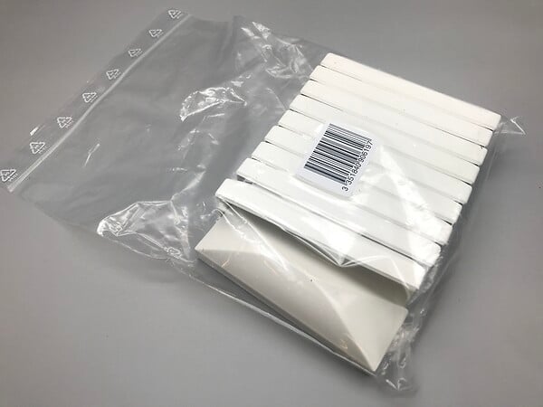 Sachet de 10 bouchons pour lisse de 120x30 - large
